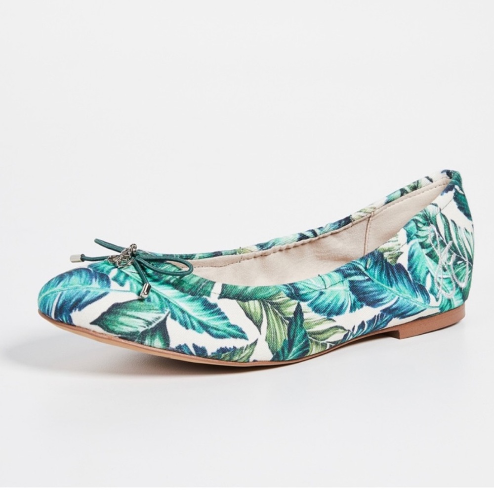 Sam Edelman Felicia Flats size 6 Palm Pattern